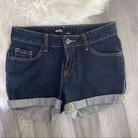 3/$30 ⭐️ Bdg “Shortie” Denim Shorts Urban Outfitters - Picture 1 of 3